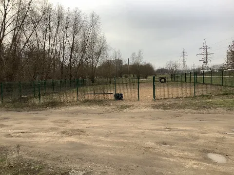 Čiobiškio g. 16 šunų vedžiojimo aikštelė, Vilnius