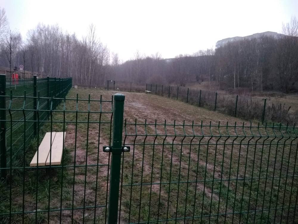 Talino g. šunų vedžiojimo aikštelė — nuotrauka 1
